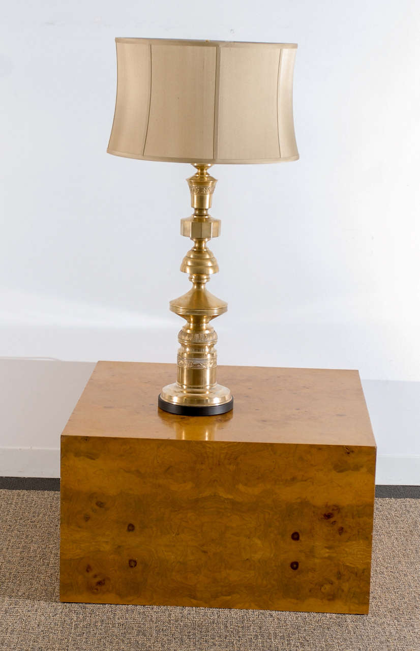 Beautiful Pair of Marbro Style Monumental Brass Lamps For Sale 3