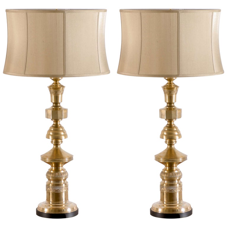 Beautiful Pair of Marbro Style Monumental Brass Lamps For Sale