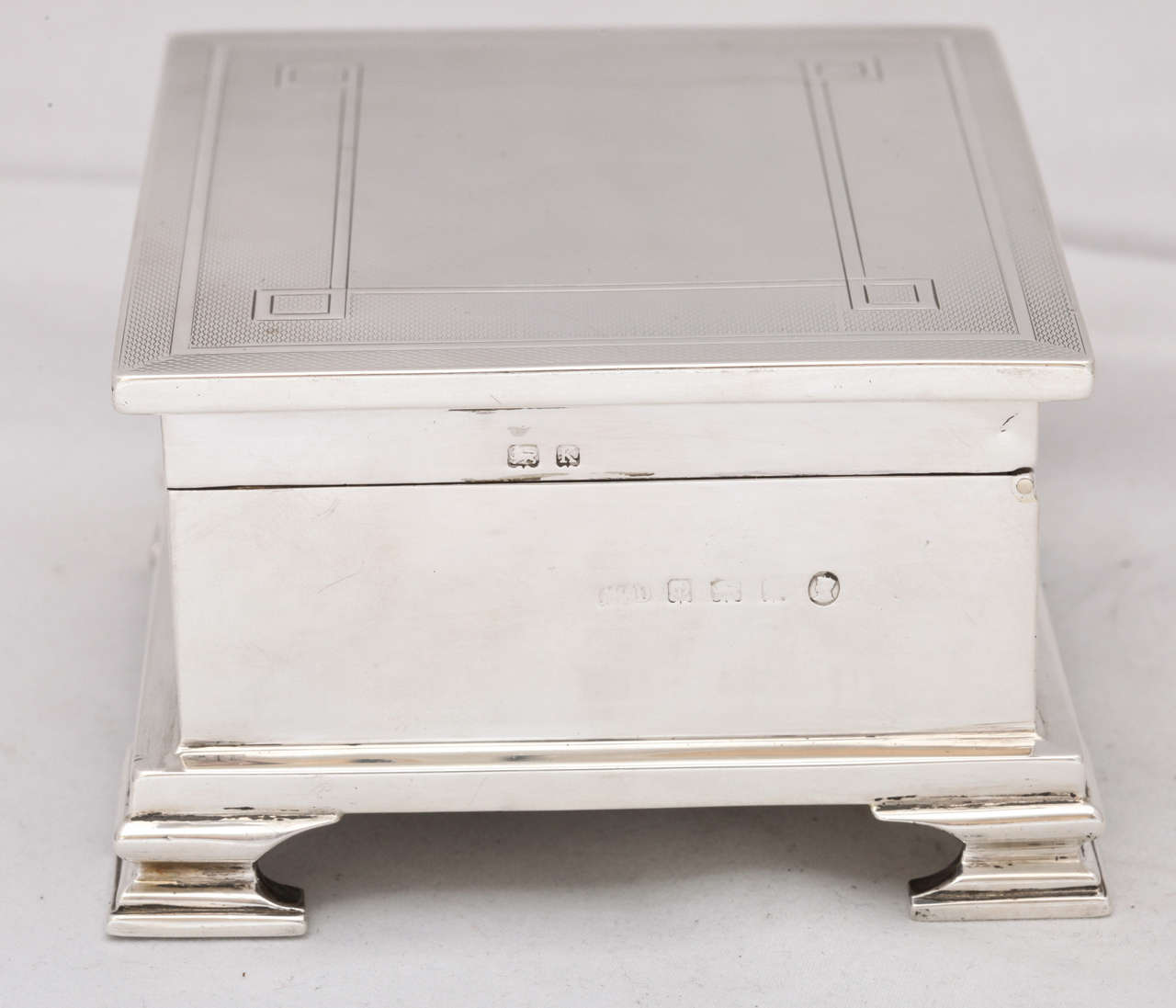 British Art Deco Engine-Turned Footed Sterling Silver Table Box with Hinged Lid
