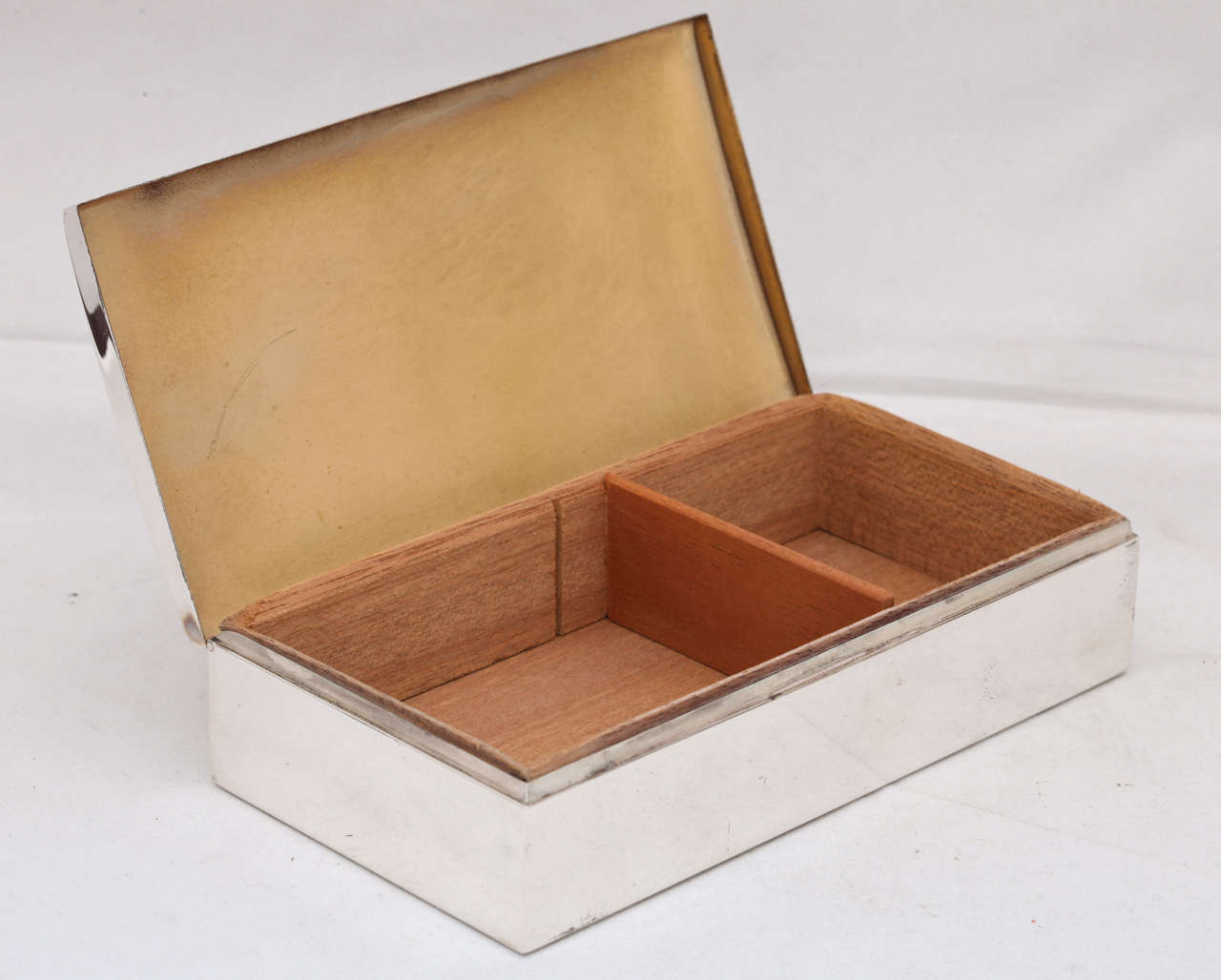 Art Deco Sterling Silver Table Box with Hinged Lid In Excellent Condition In New York, NY