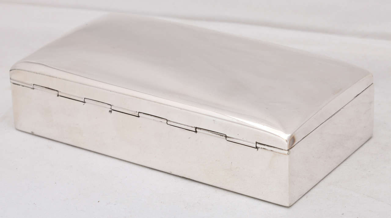 Mid-20th Century Art Deco Sterling Silver Table Box with Hinged Lid