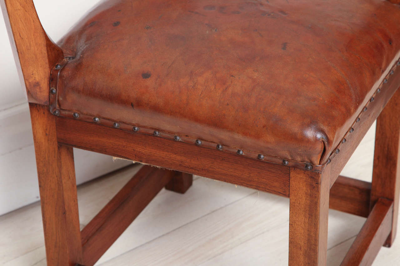 Early 19th Century French Walnut Corner Chair with Original Leather Seat 3