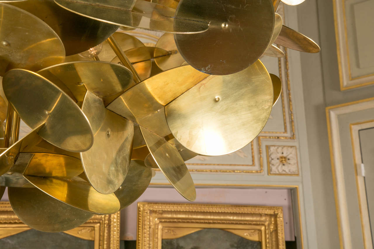 Moderno Coppia di lampadari in vendita