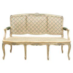Early 20th Century Louis XV Style Finely Carved Wood and Caned Settee 9