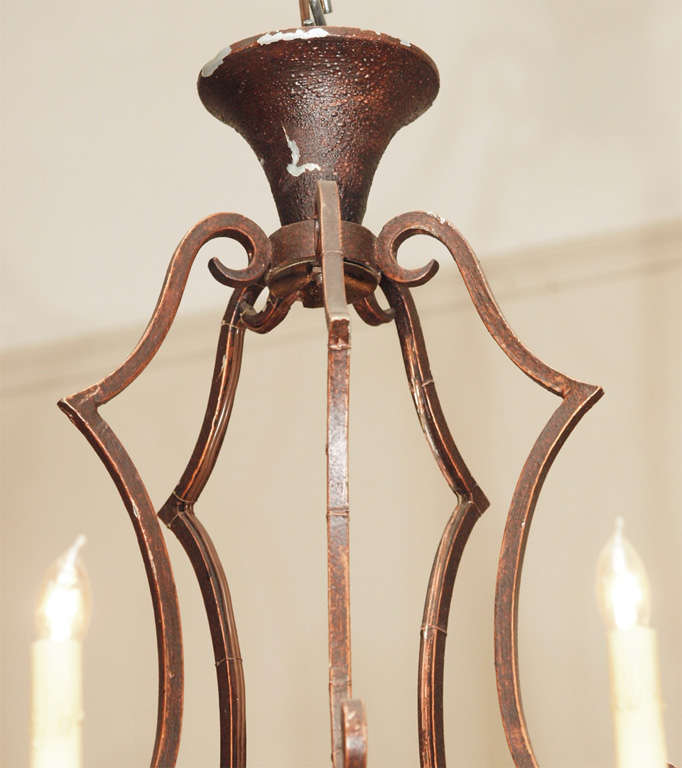 Ten light country or chateau-style chandelier