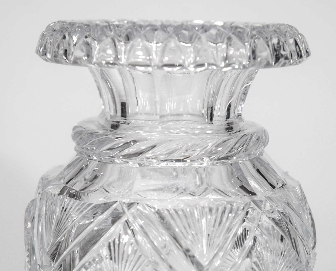 Pair of 19th C. Anglo-Irish Cut Crystal Mantle Vases W/ Square Bases In Excellent Condition For Sale In Great Barrington, MA