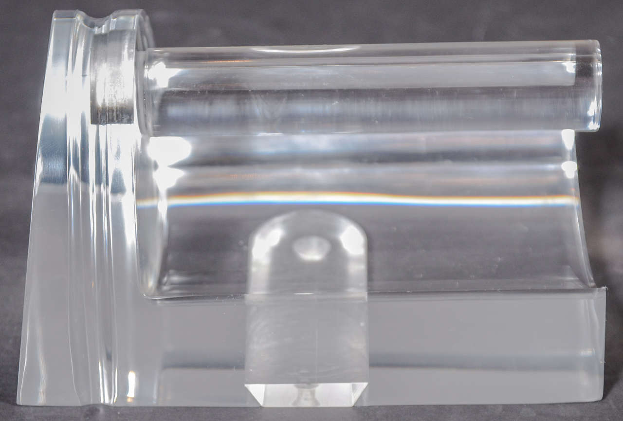 Vintage Out-Of-The-Box Lucite Bathroom Paper Dispenser In Excellent Condition In New York, NY
