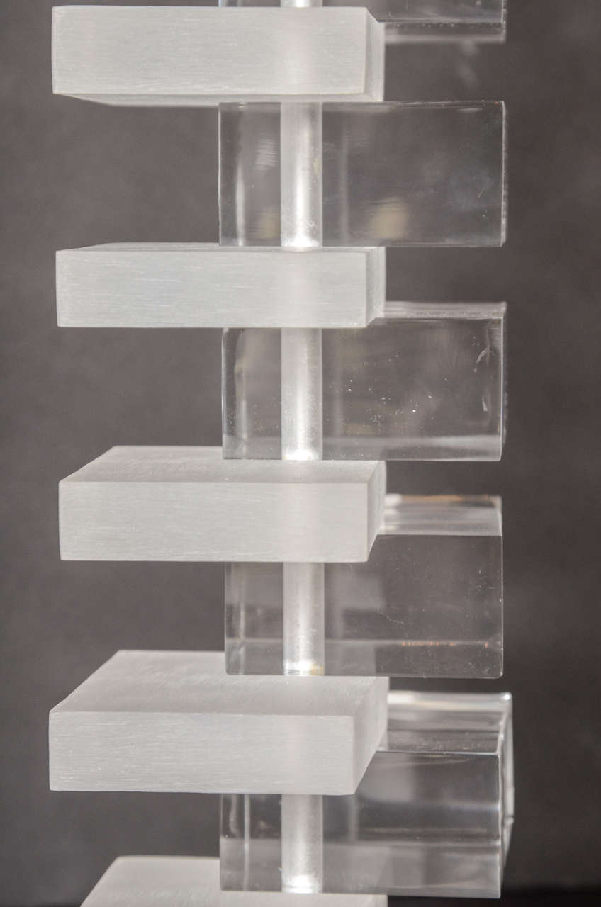 Modernist Skyscraper Style Frosted & Clear Lucite Lamp For Sale 4