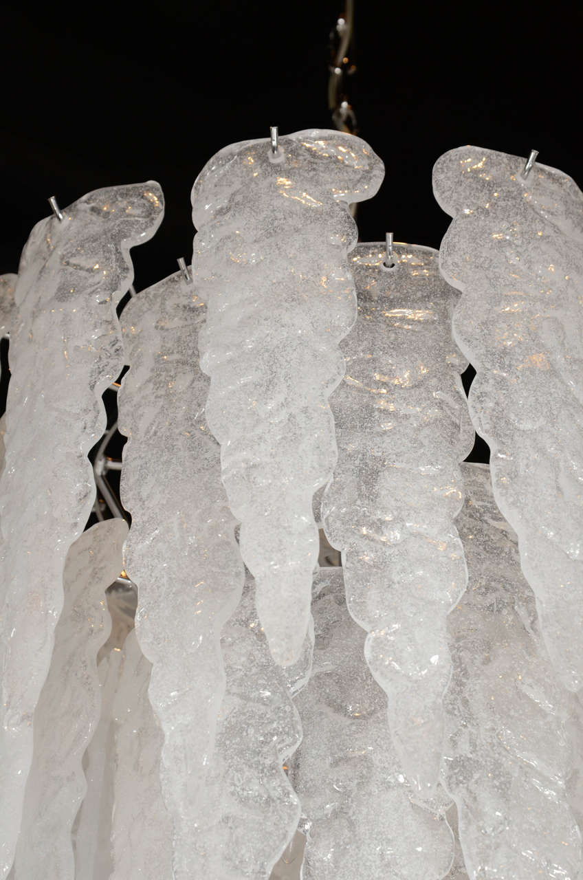 Sculptural Hand Blown Murano Glass Icicle Chandelier by Salviati In Excellent Condition In New York, NY