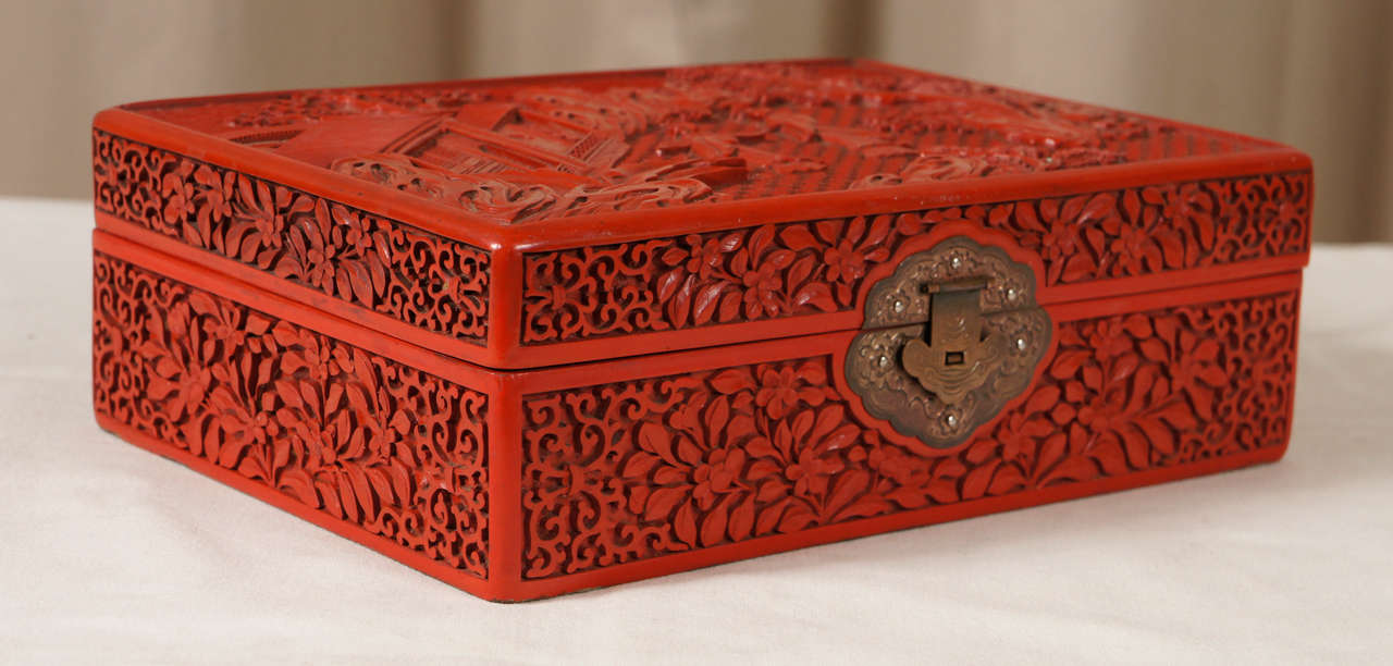 Chinese Cinnabar Box In Good Condition In Hudson, NY