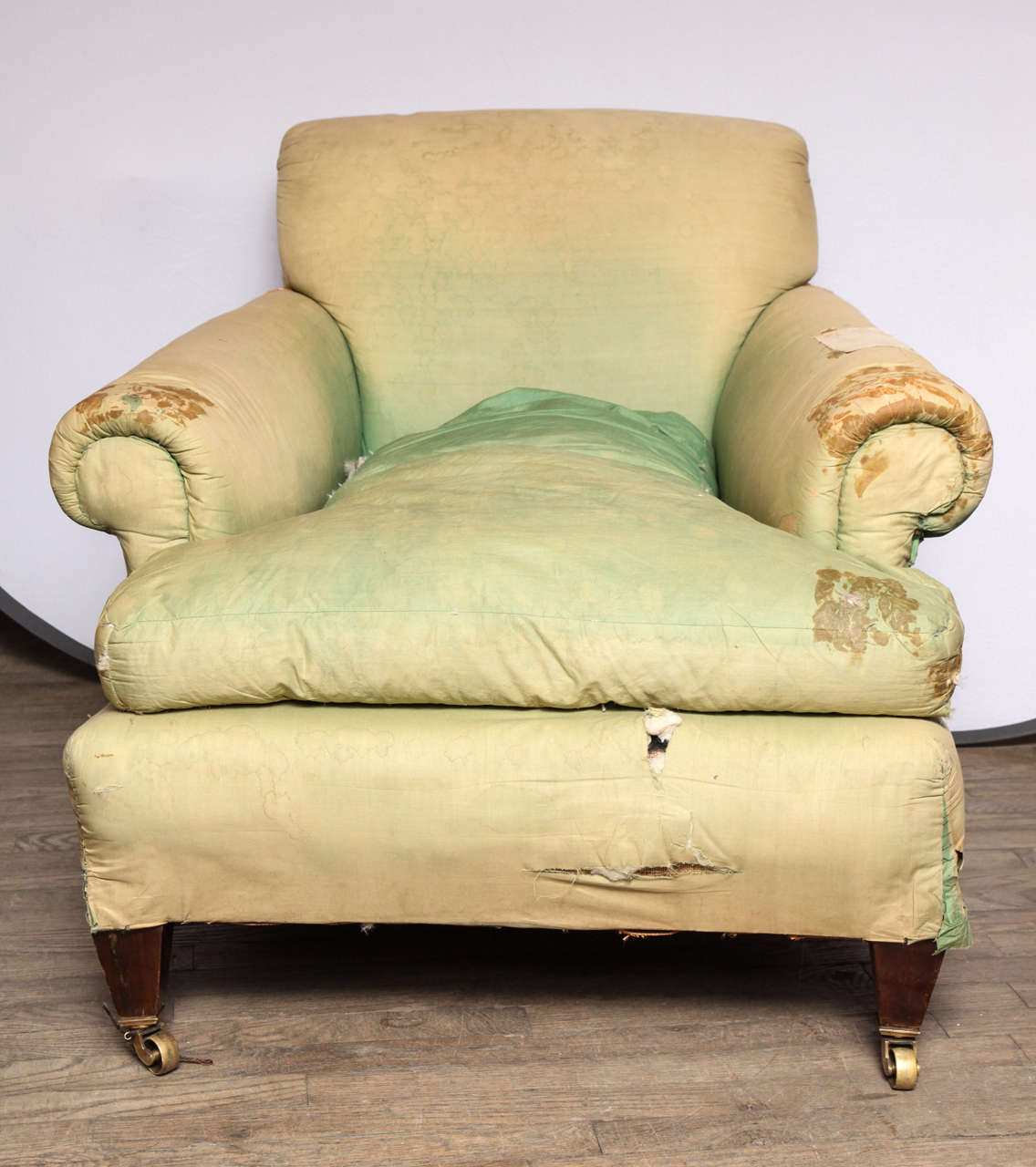 Howard Style Armchair 3