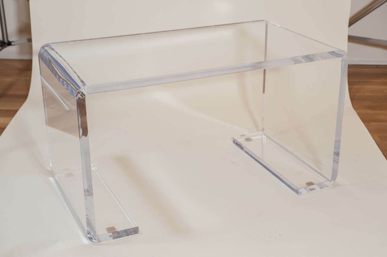 Lucite Bench / Cocktail Table In Excellent Condition In Toronto, ON
