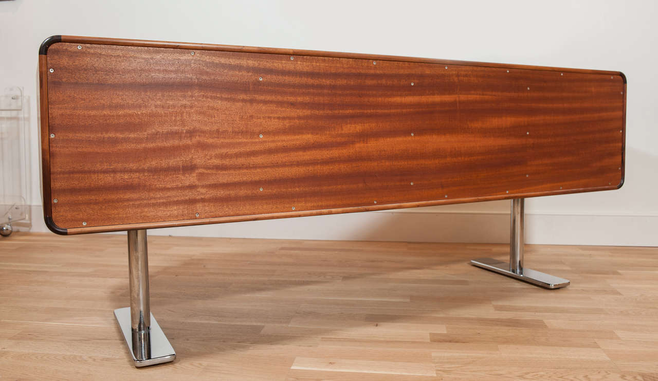 leif jacobsen desk