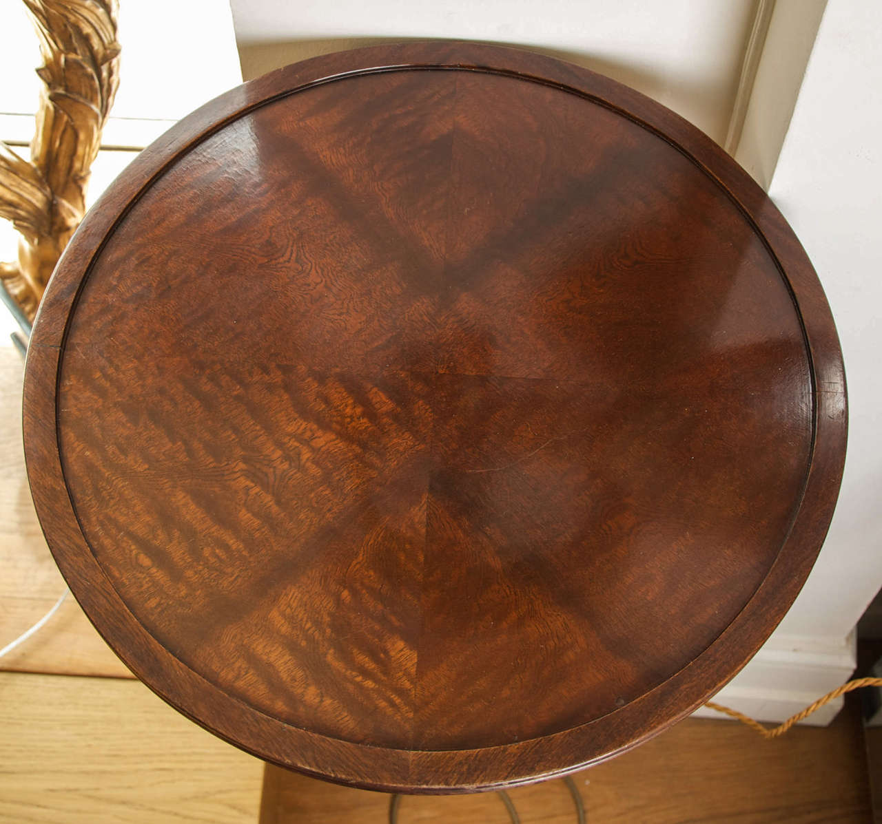 Mahogany 1940s Italian mahogany circular wall-mounted console table