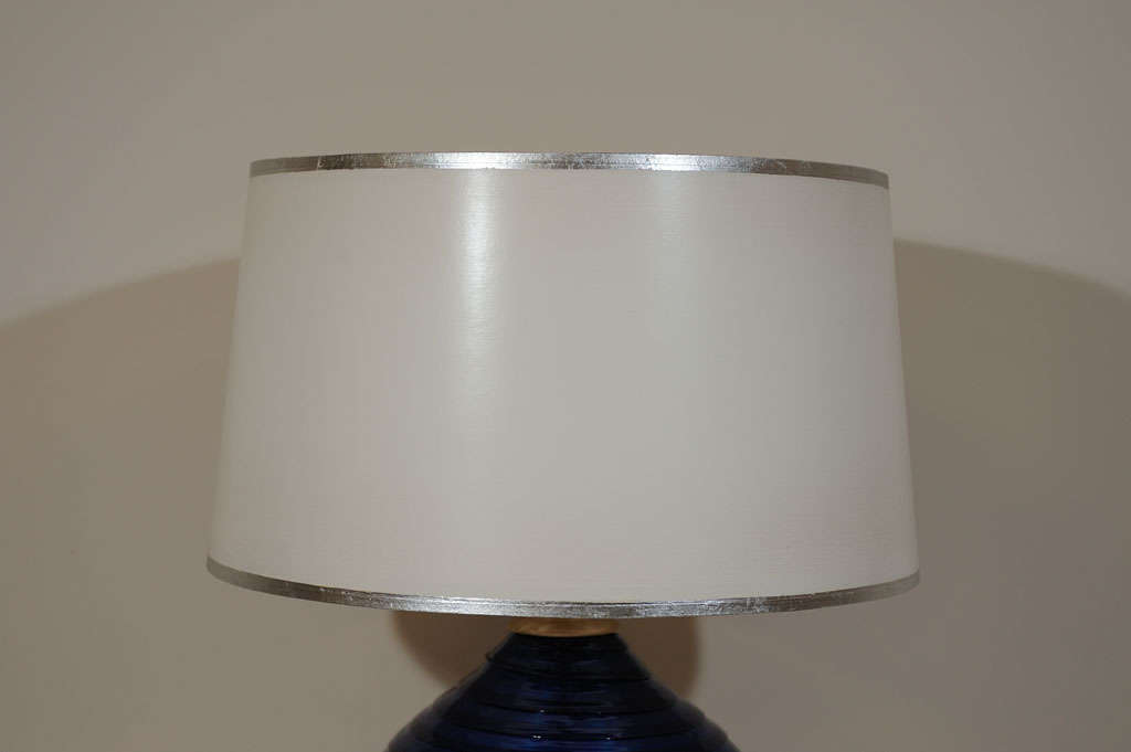 Pair of spun acrylic cobalt blue table lamps For Sale 2