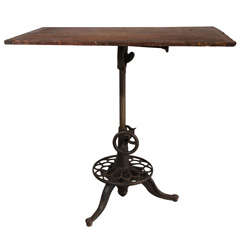 Industrial table with Lattice footrest