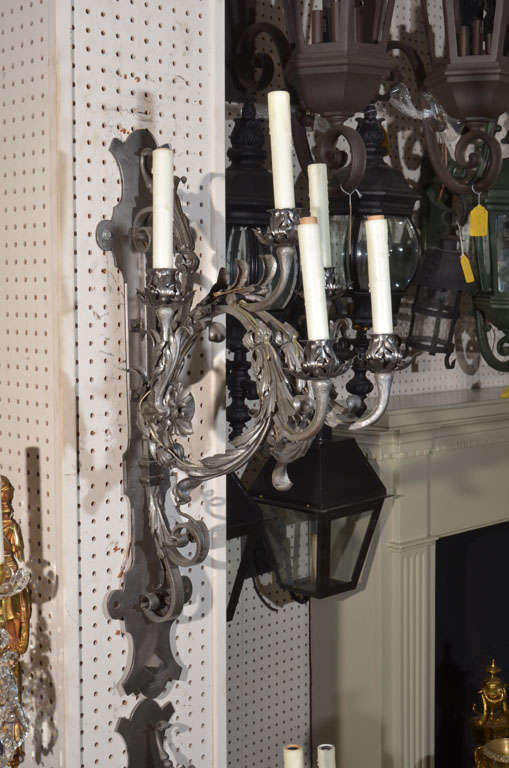 Pair of French Iron Sconces In Excellent Condition In Houston, TX