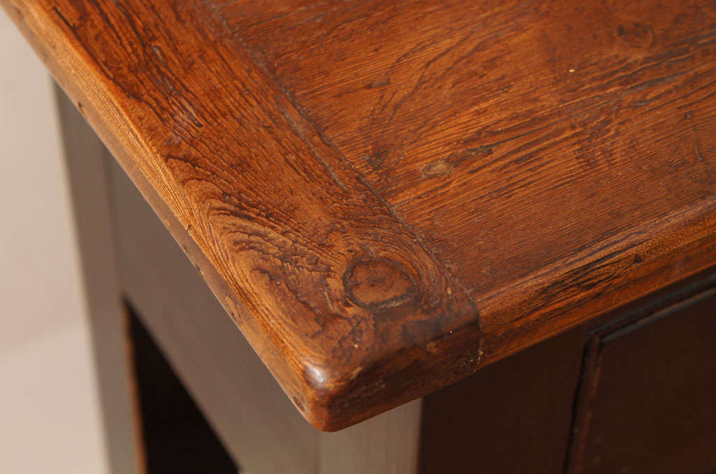 Black English Potboard Server 2