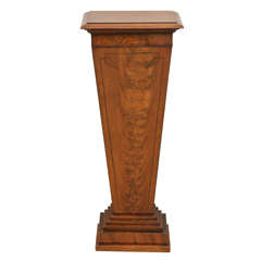 A Regency Style Mahogany Pedestal