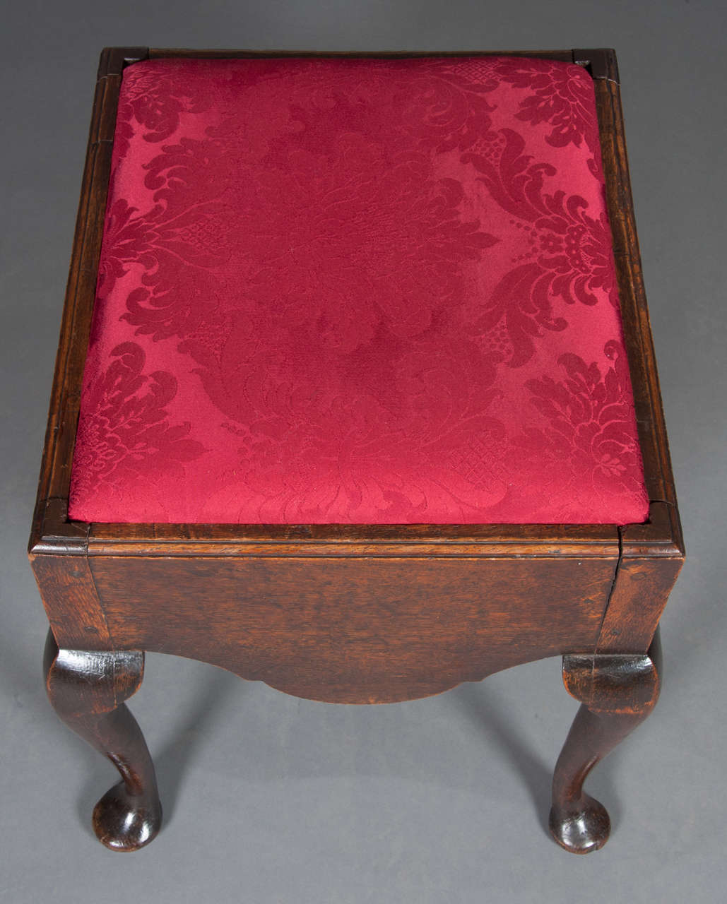 Mid-18th Century Oak Dressing Stool with red damask covered drop-in seat 1