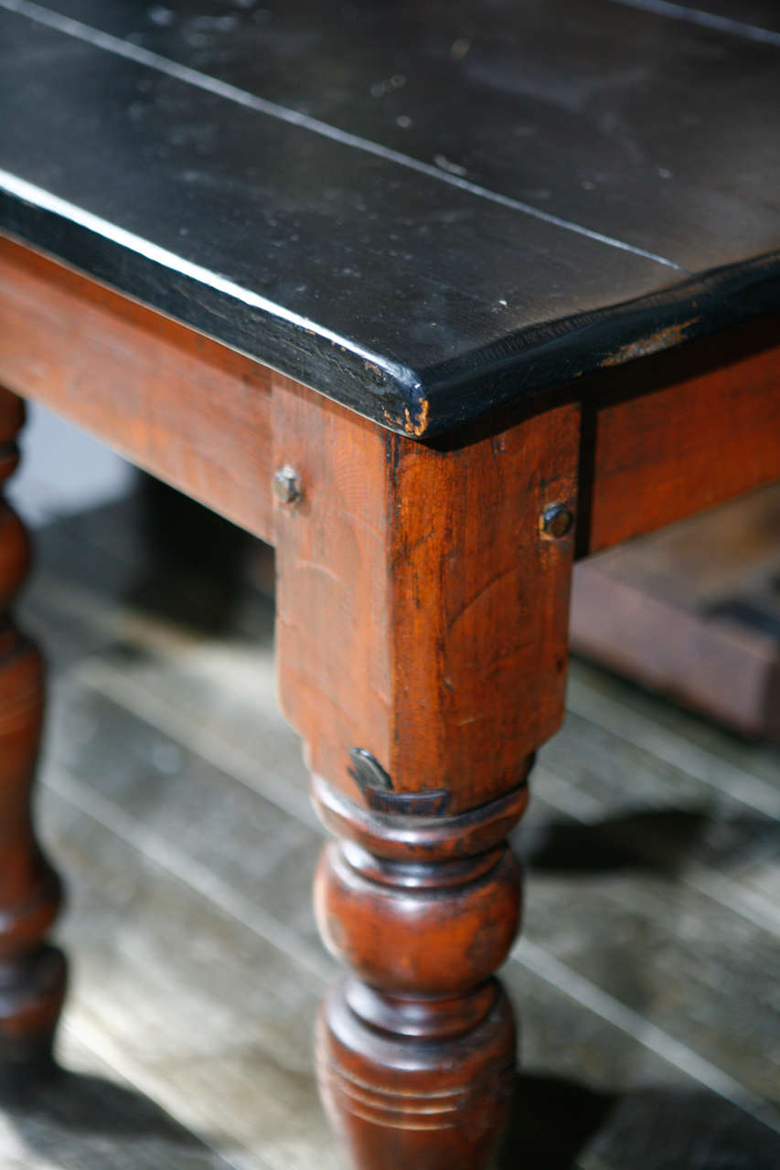 Irish Pub Table(s), Circa 1900 In Good Condition In Los Angeles, CA