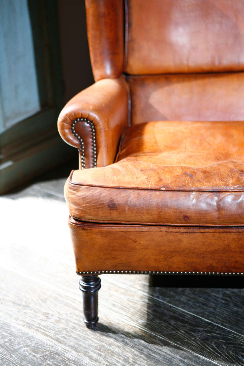 English Leather Wing Chair, Circa 1900 In Excellent Condition In Los Angeles, CA