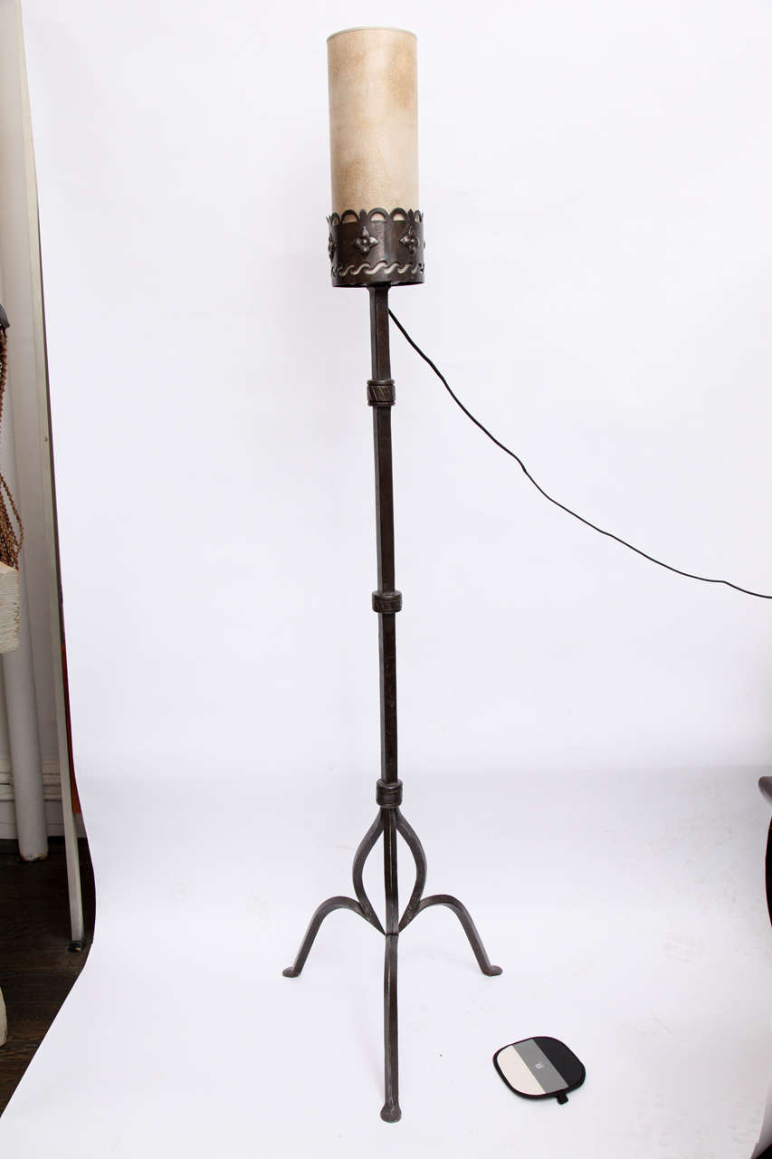 1920s American Arts And Crafts Floor Lamp By Samuel Yellin At 1stdibs Arts And Crafts 1920s American Floor Lamp By Samuel Yellin For