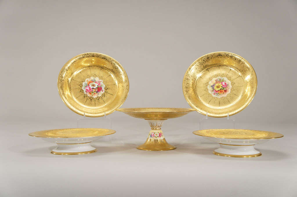 Royal Worcester Hand Painted Gilded Dessert Service for Asprey's-17 Pieces For Sale 3