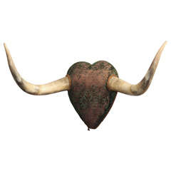 victorian velvet heart horn mount