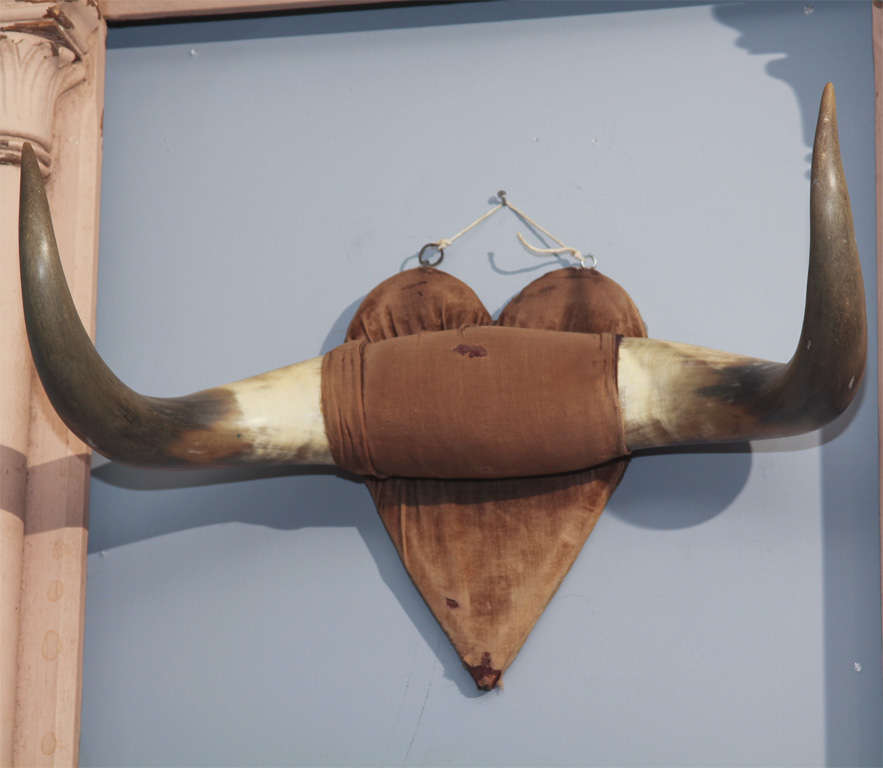 victorian heart mounted horn rack