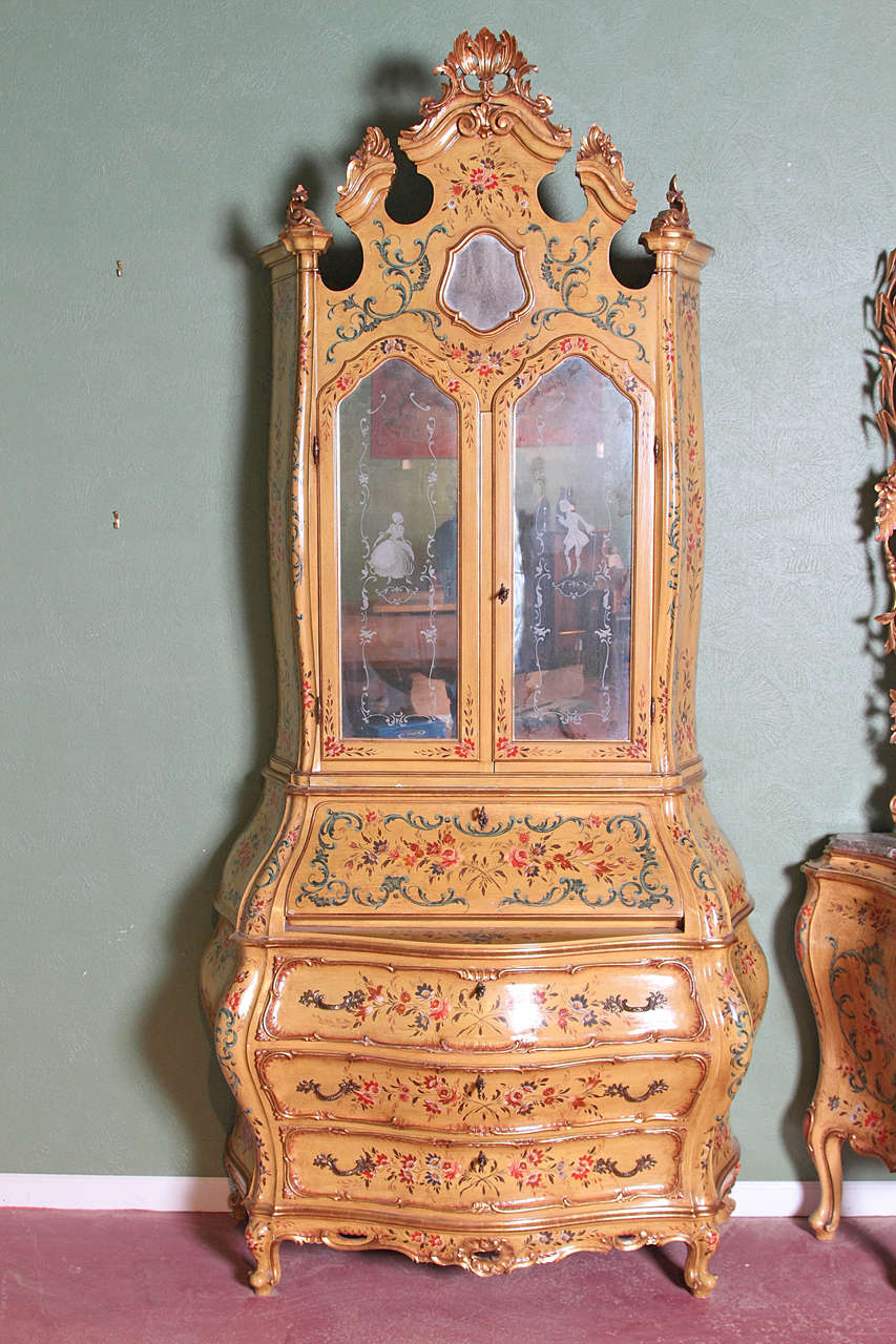 Rococo Three-Piece Painted Italian Furniture Set