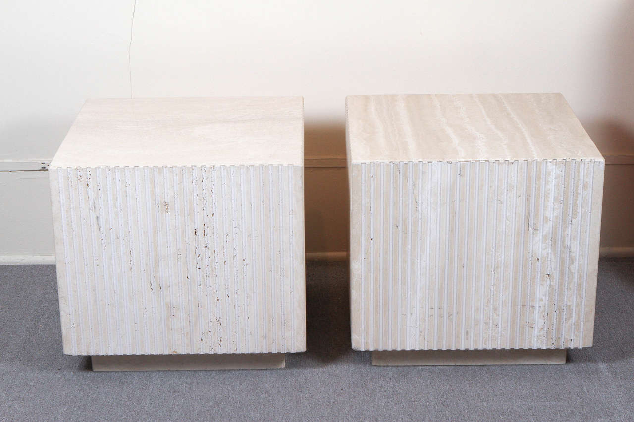 Late 20th Century Pair of Polished Travertine Cubes