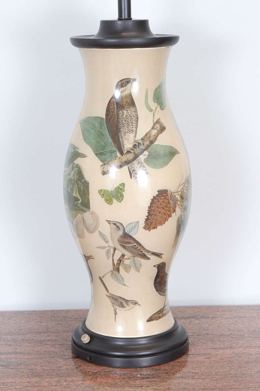 Magnificent Pair of Hurricane Table Lamps Decorated with an Array of Birds 3