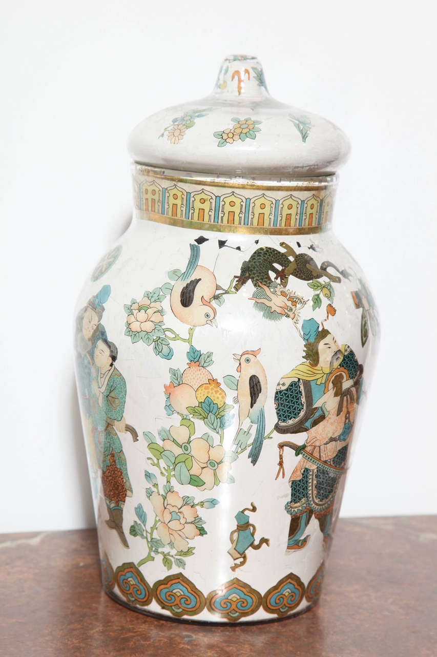 French 19th Century Decalcomania Chinoiserie Decorated Jar with Lid For Sale 1
