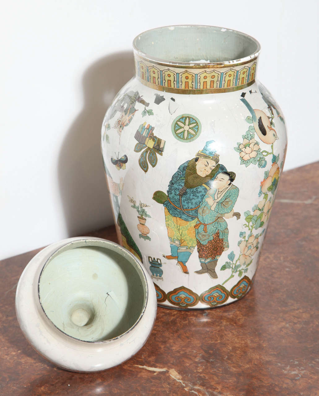 French 19th Century Decalcomania Chinoiserie Decorated Jar with Lid For Sale 3