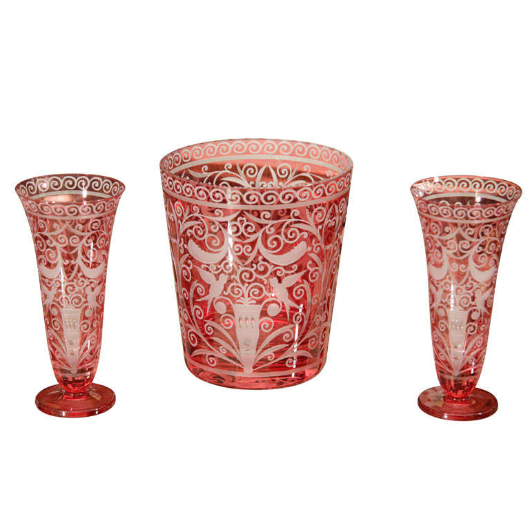 Decorative ice bucket in red crystal in a Baroque style. 
The ice bucket is made of crystal. Produced by Artel in Czech Republic. It is a contemporary item.


