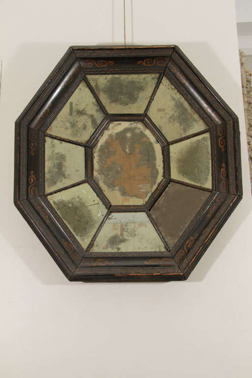 Late 17th Century Flemish Baroque Octagonal Mirror