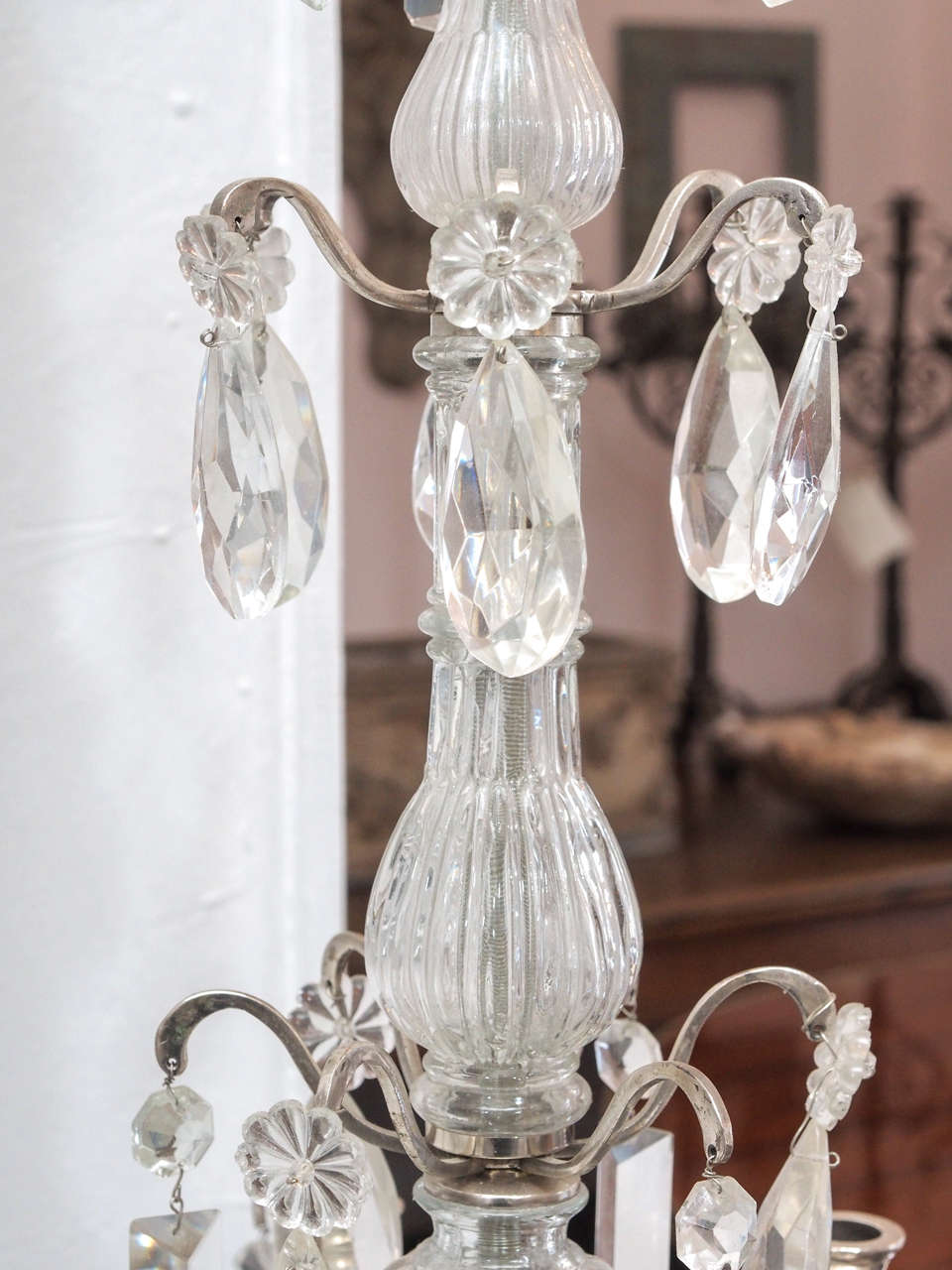 Pair of Early 20th Century Louis XV Style Crystal and Silver French Girandoles For Sale 1