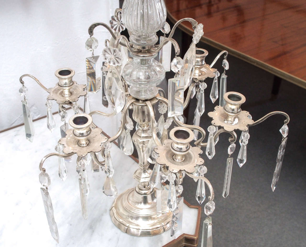 Pair of Early 20th Century Louis XV Style Crystal and Silver French Girandoles For Sale 2