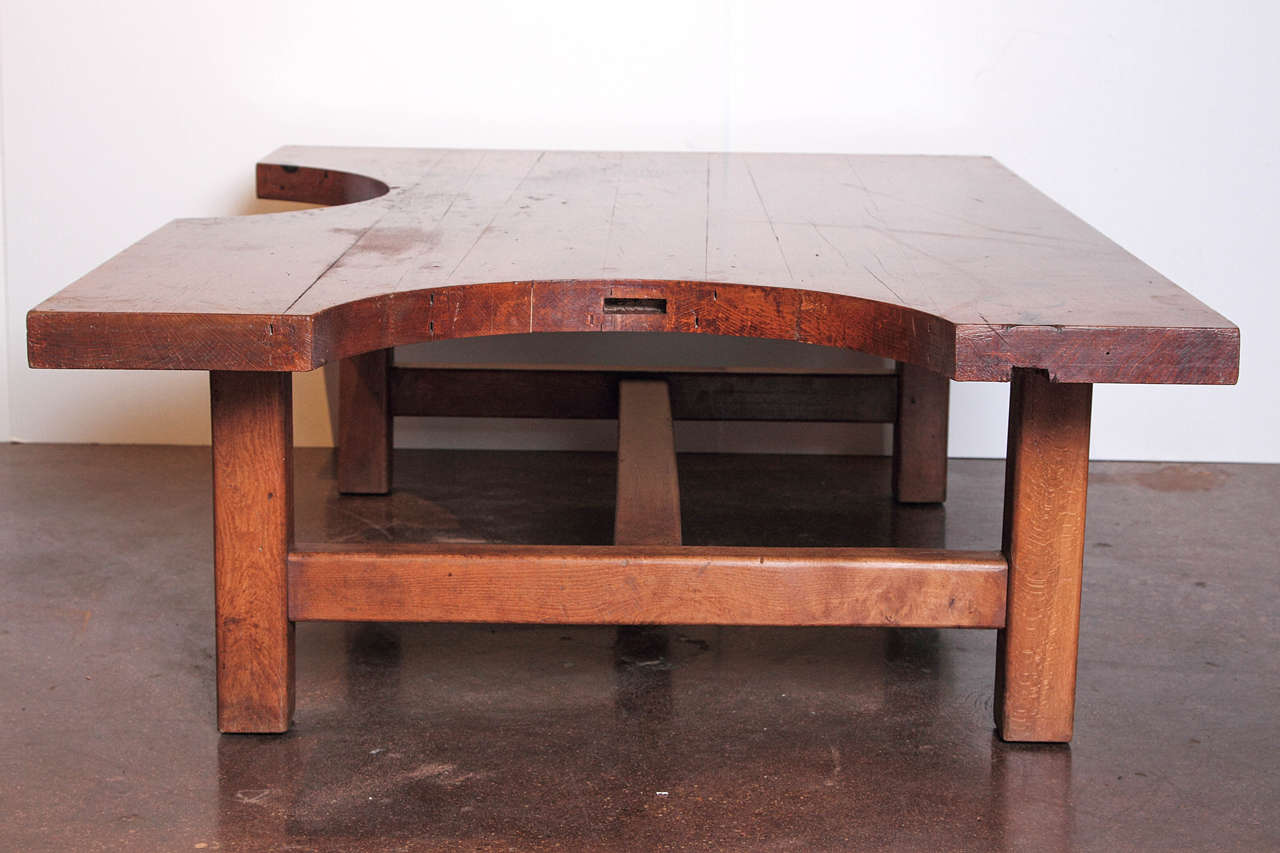 French Puzzle Shape Coffee Table In Good Condition In Dallas, TX