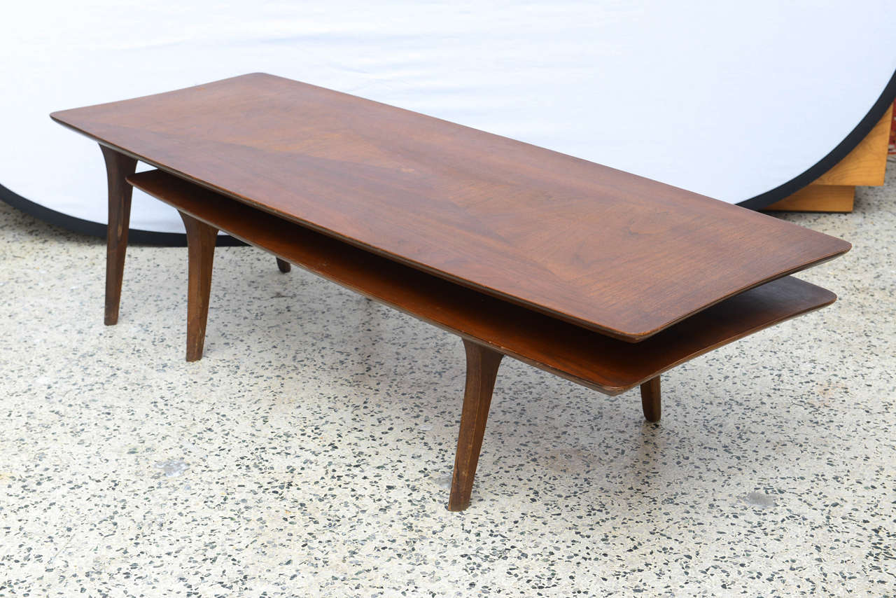 Pivot or Swivel Mid-Century Modern Coffee Table, 1960s America In Excellent Condition In Miami, FL
