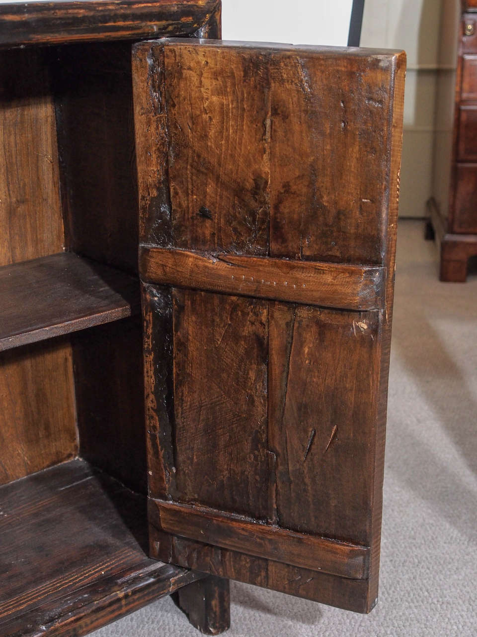 Antique Chinese cabinet In Good Condition In New Orleans, LA