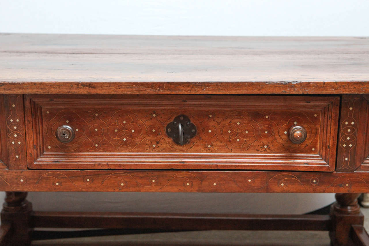 18th Century Italian Walnut Two-Drawer Table with Fruitwood and Bone Inlay For Sale 2