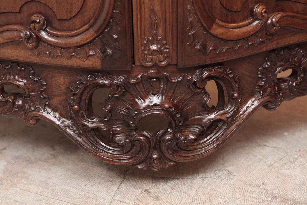 Pair of 19th Century French Walnut Carved Corner Cabinets 4