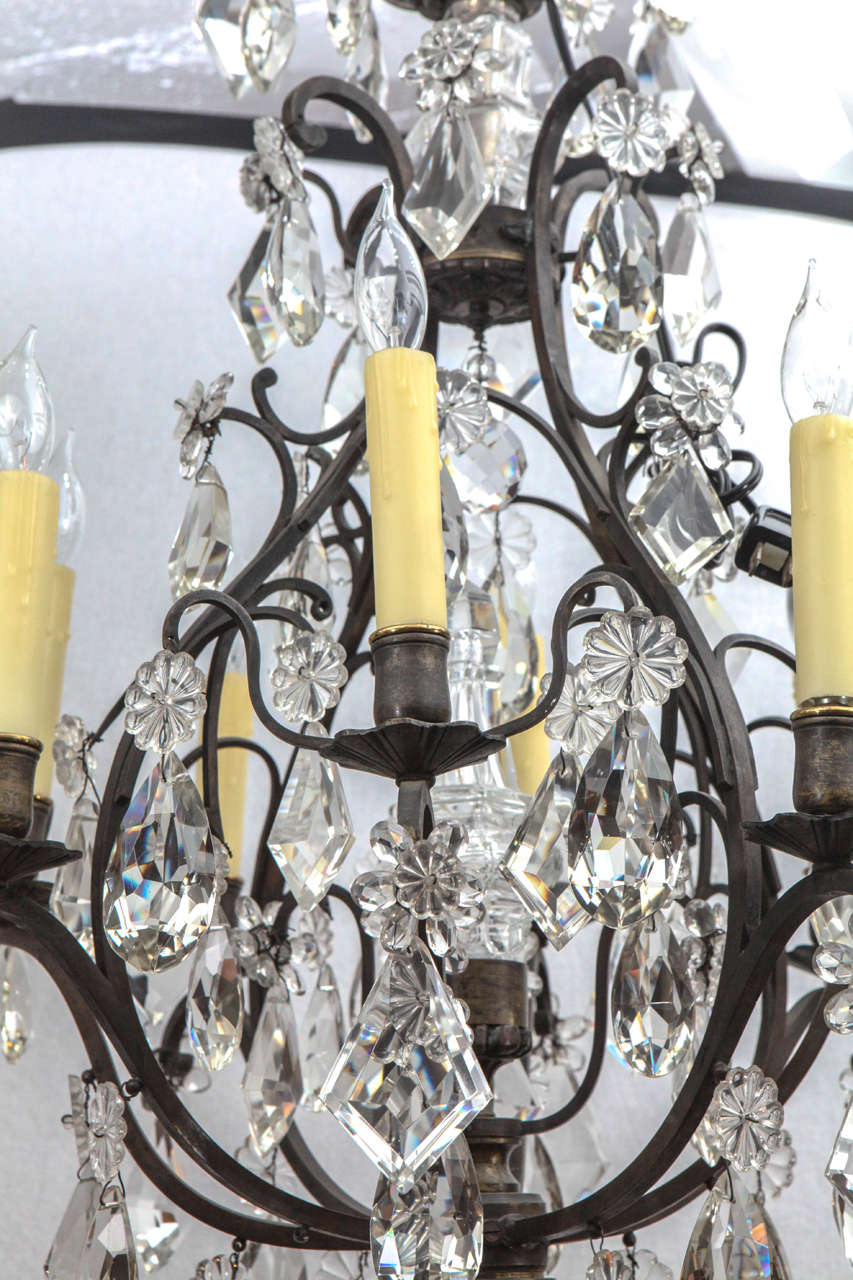 1900s French Bronze Black Framed Crystal Chandelier In Good Condition For Sale In Los Angeles, CA