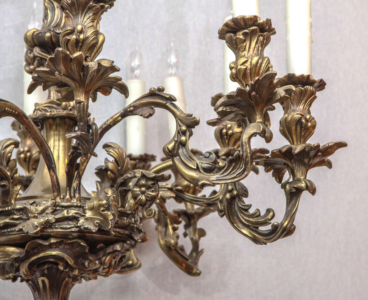 19th Century French Bronze Chandelier with Oak Leaf Motif For Sale 2