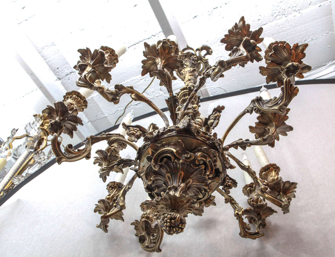19th Century French Bronze Chandelier with Oak Leaf Motif For Sale 4