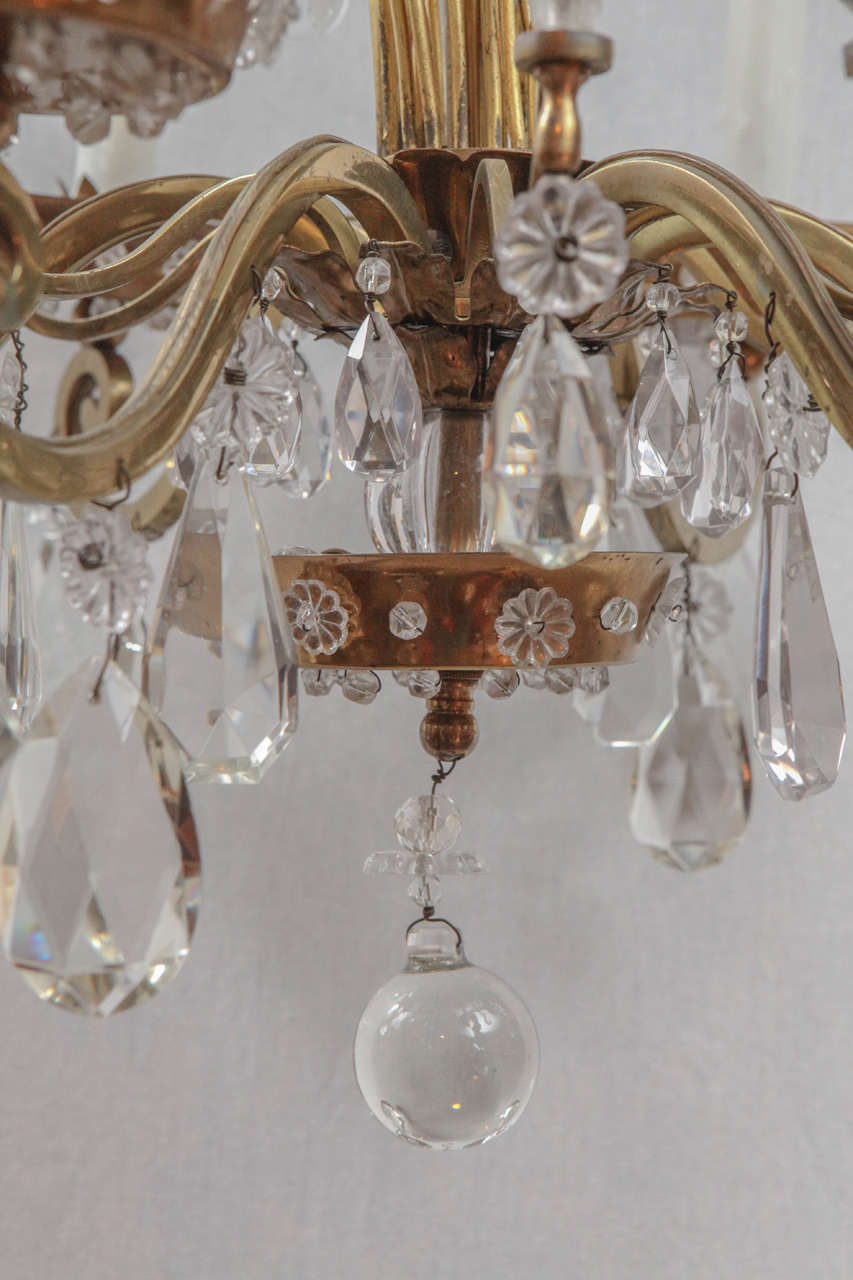 Ottone Lampadario di cristallo in ottone lucido in stile Bagues francese degli anni '20 in vendita