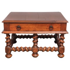 Englischer niedriger Tisch mit einer Schublade aus Nussbaumholz, 19. Jahrhundert