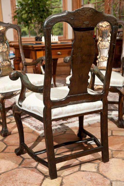 Set of Four Painted and Parcel Gilt Portuguese Armchairs For Sale 2